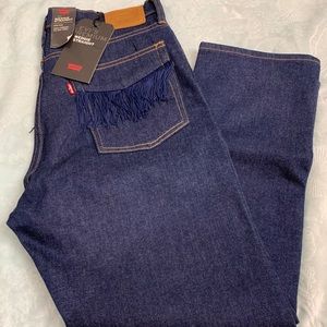 Levi’s Wedgie straight jeans